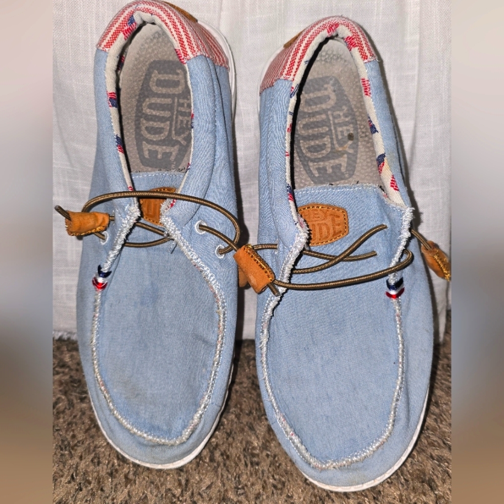 Hey Dude Red White And Blue Casual Boat Shoes - Picture 1 of 4